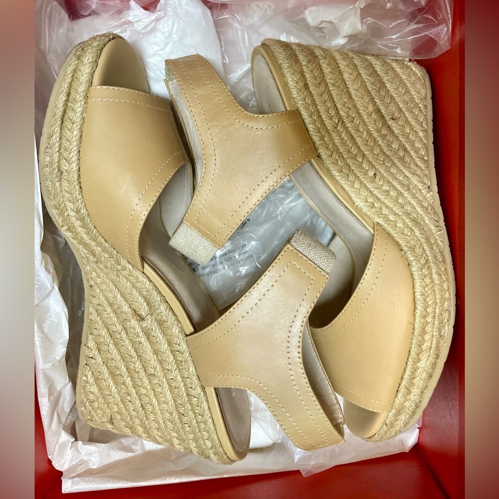 Donald J Pliner NIB Wynn-63 espadrille wedge in natural 8M